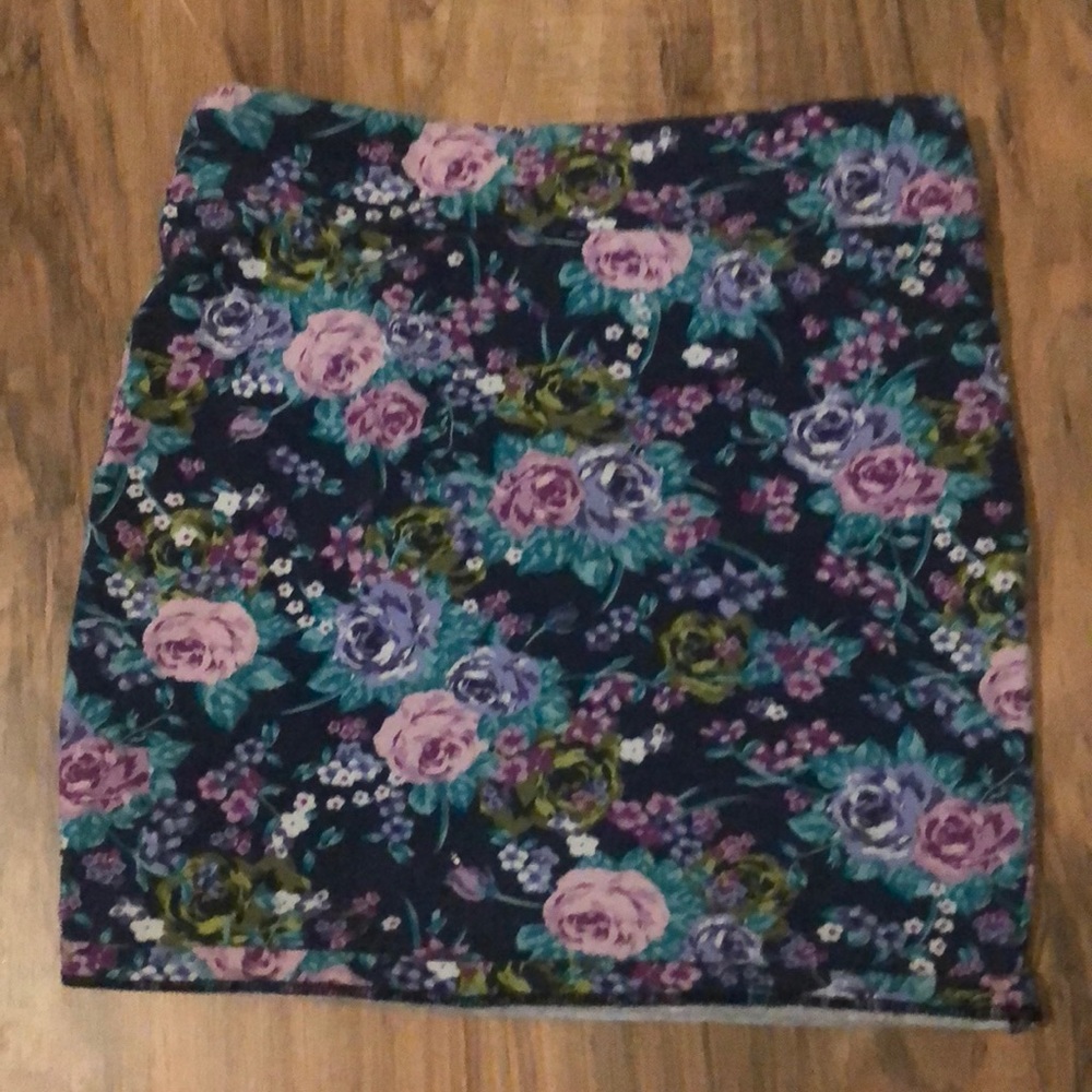 Pencil skirt size extra small